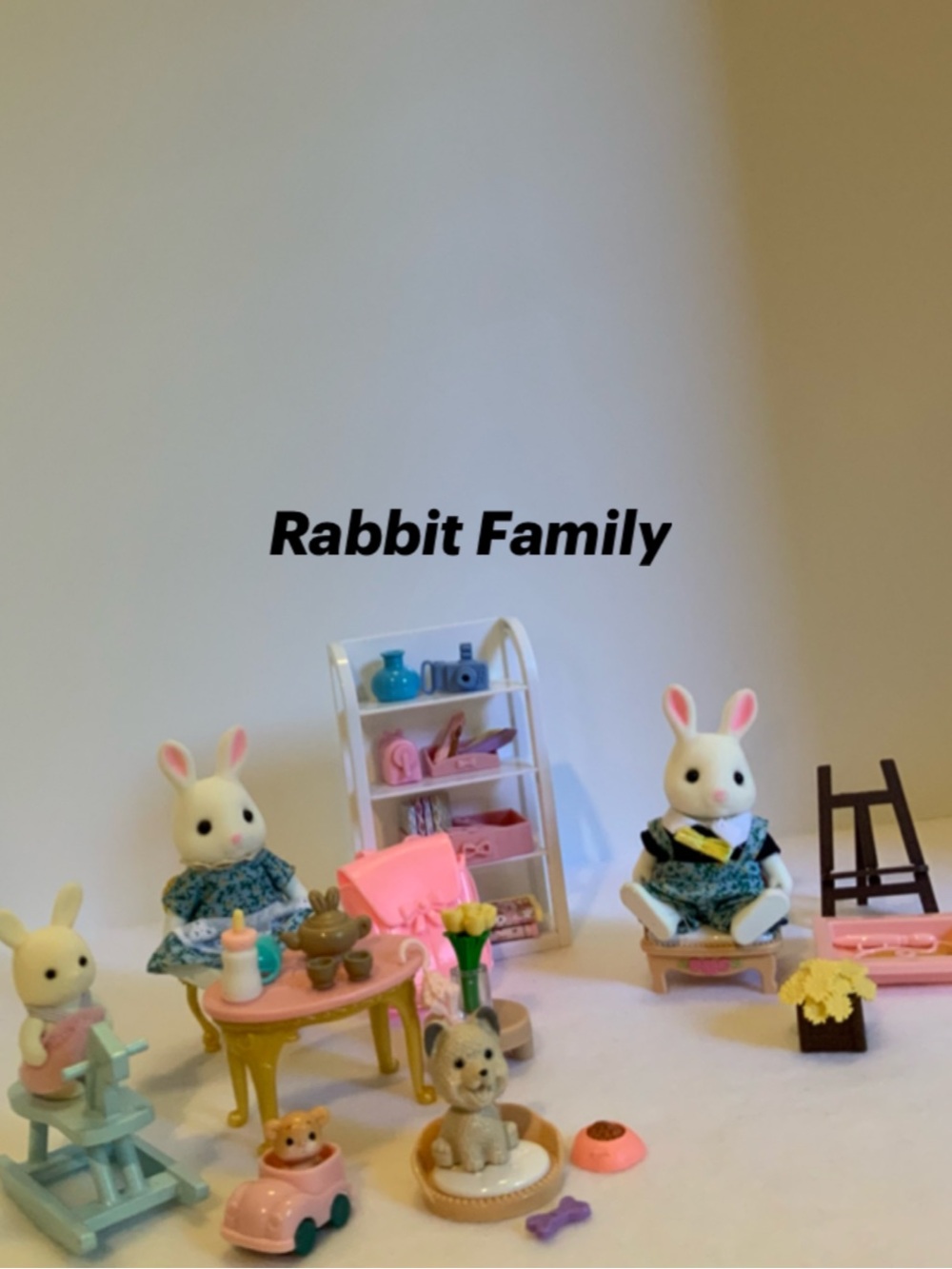 Sylvanian Families Rabbit Family Playset - White & Pink